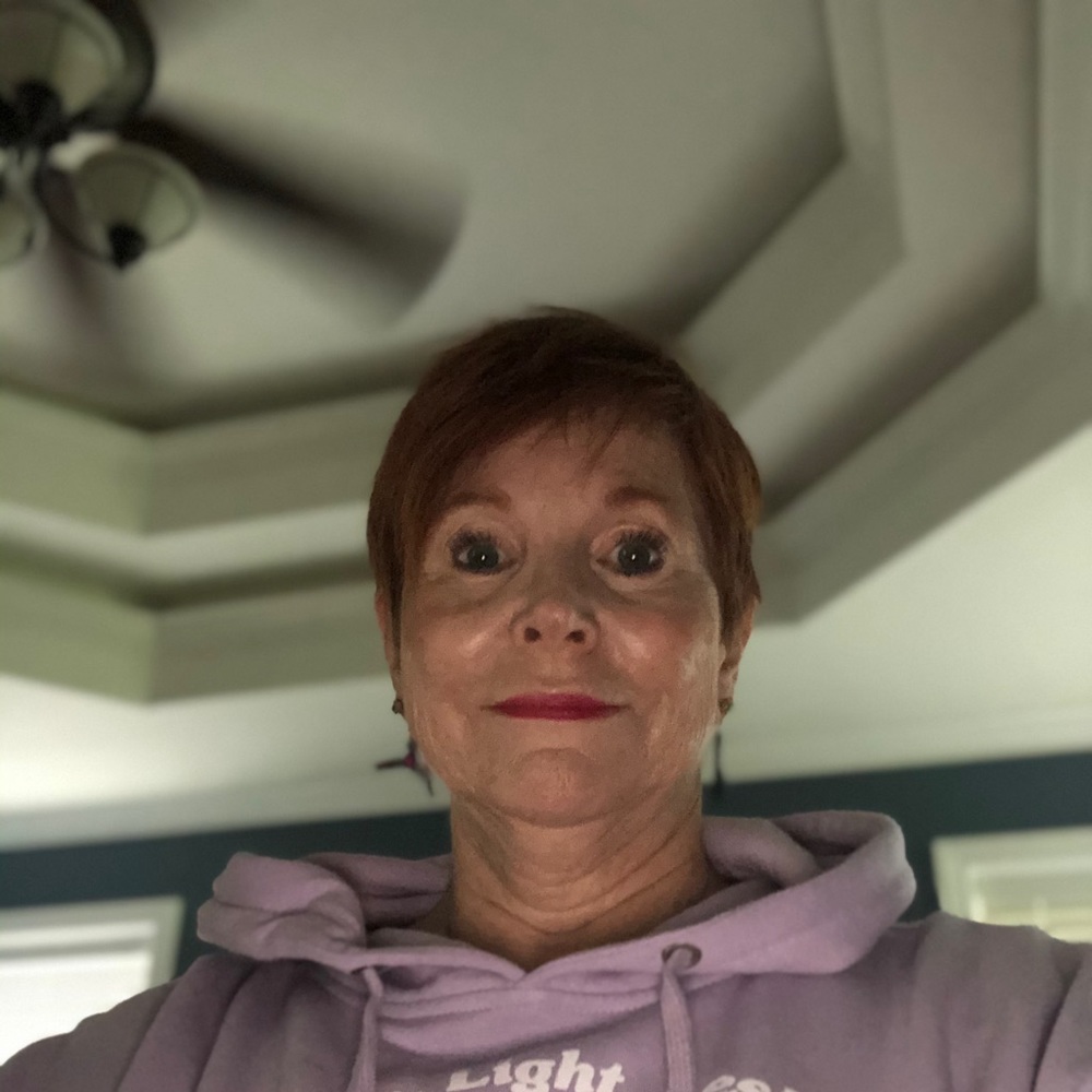 Meet your Posher, Carol